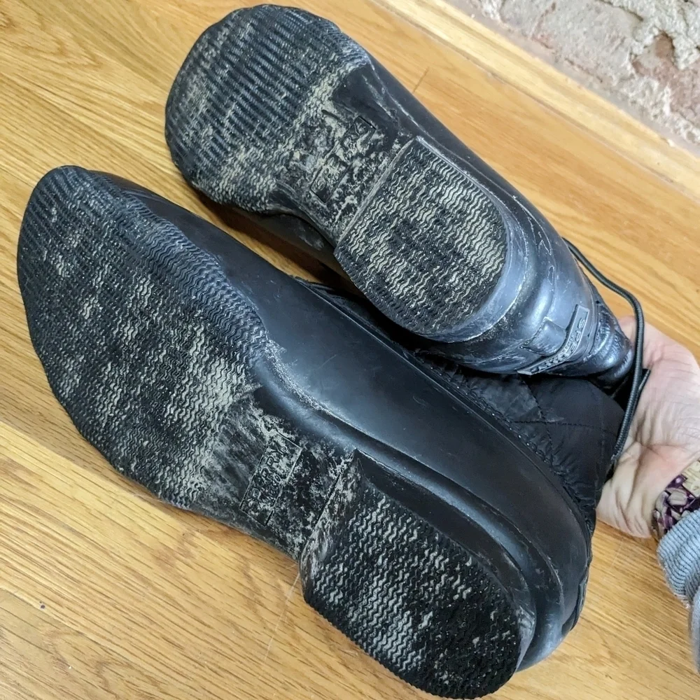Sperry Size 9 Black‎ Saltwater Quilted Water Resistant Duck Boots